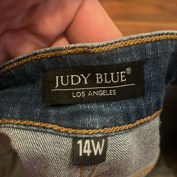 Judy Blue Skinny Fit Factory Distressed Ripped Blue Denim Raw Hem Jeans Boho - Picture 11 of 11